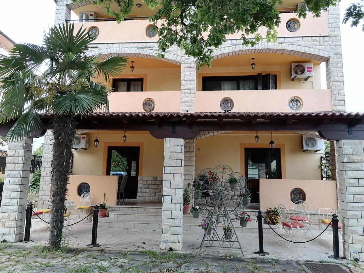 Slim Apartman I Sobe Medulin Exterior photo
