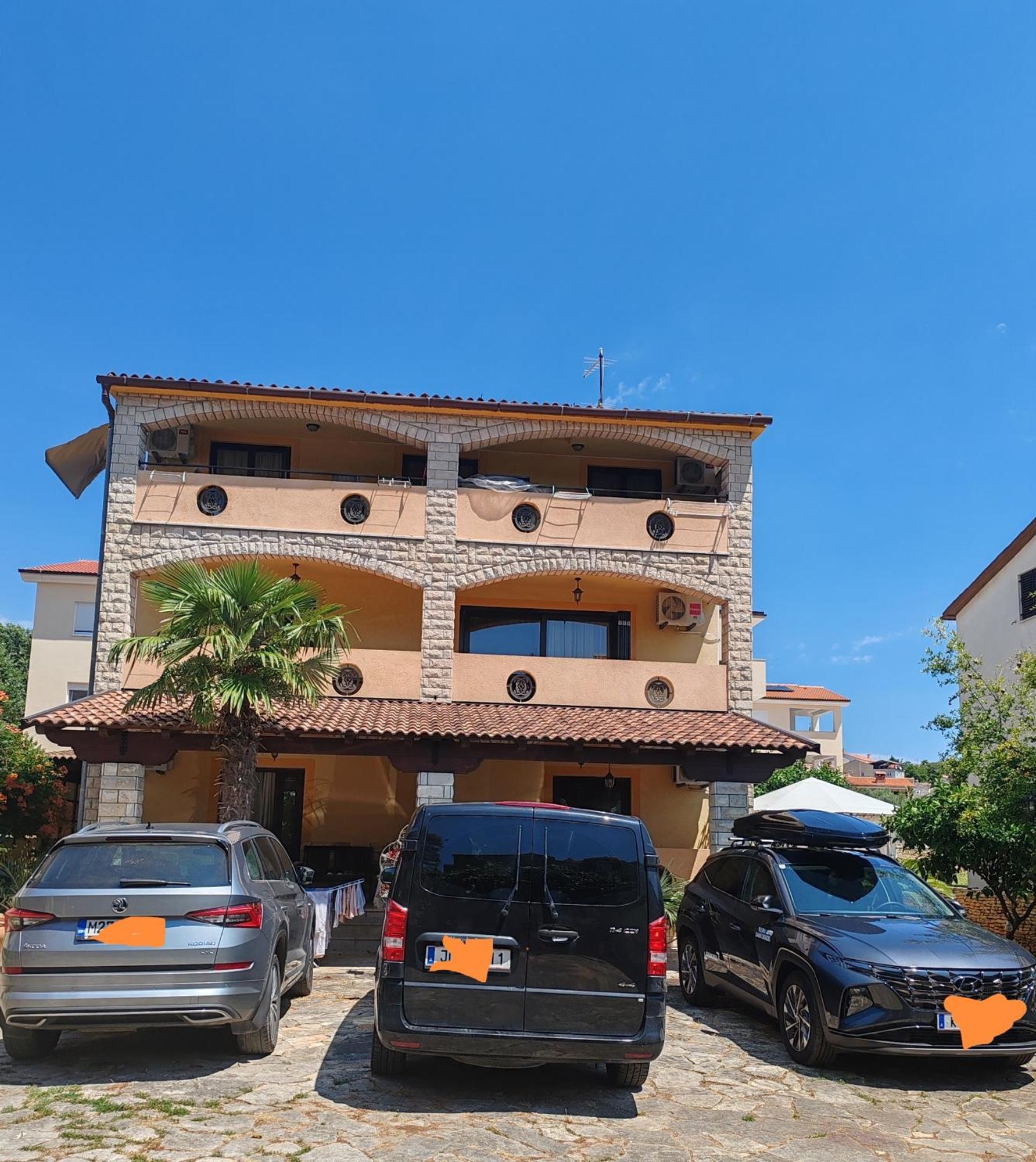 Slim Apartman I Sobe Medulin Exterior photo